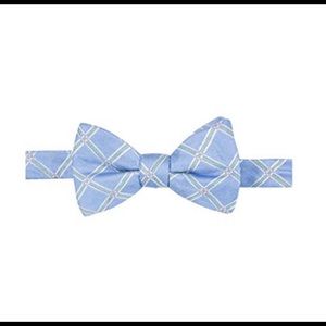 Grid Pattern Reis’s Pre-tied Bow Tie